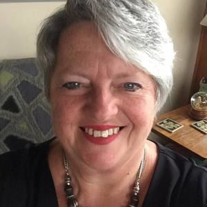 Meet your Posher, Pam